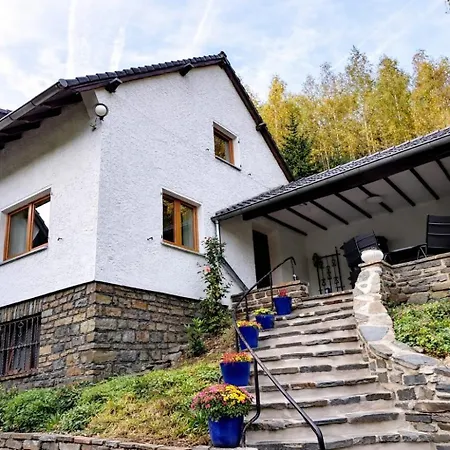 Apartment Am Eifelsteig Mit Whirlpool *