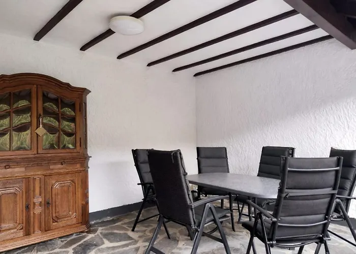 Apartment Am Eifelsteig Mit Whirlpool *